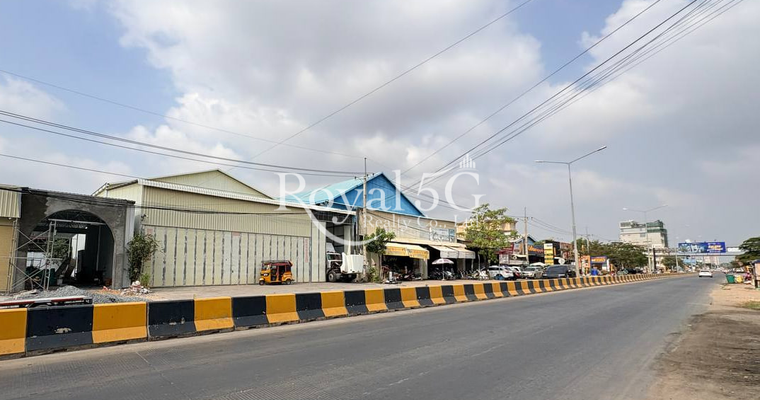 Warehouse for rent at 598