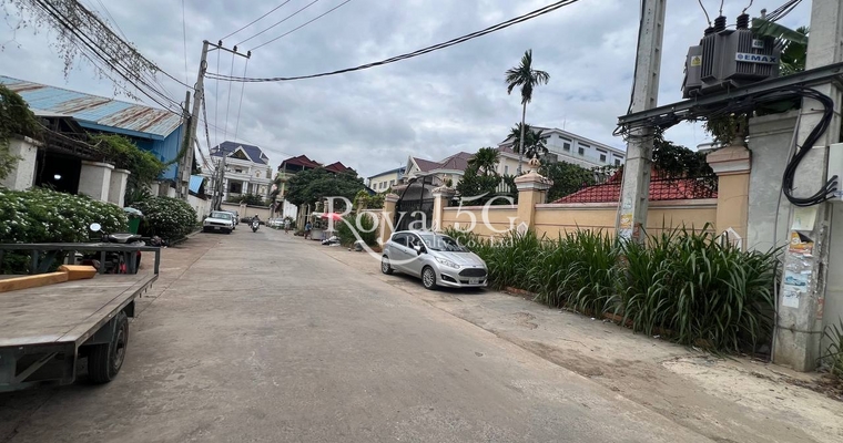 land for sale prektorl boueng tumpun1