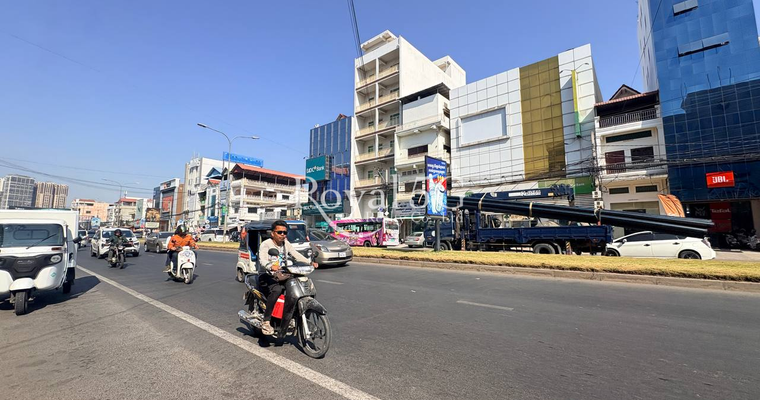 Shophouse For Rent at Sangkat Nirouth Khan Chbar Ampov