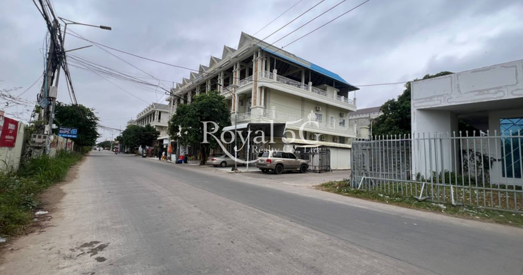 Land for Sale at sensok