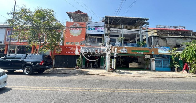 House For Rent- Boeng kengkang3