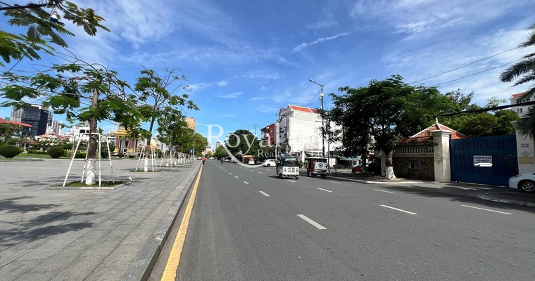 Villa For Rent- Daun Penh