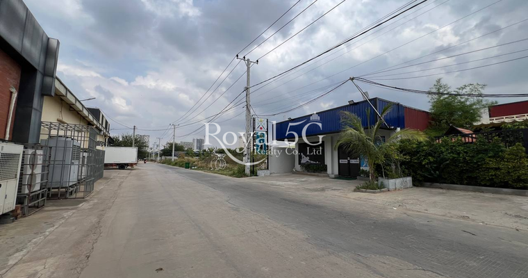 Shop For Rent at sensok