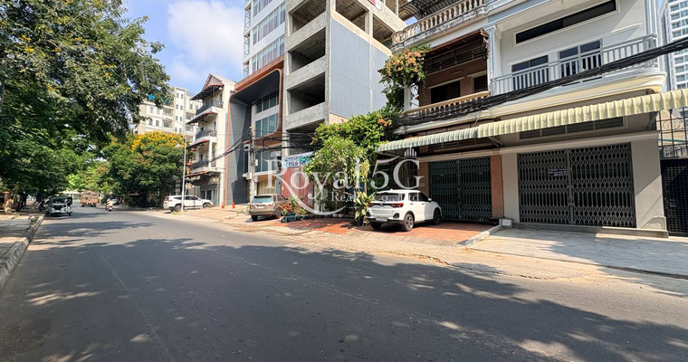 ផ្ទះអាជីវកម្មសម្រាប់ជួល - Shophouse For Rent