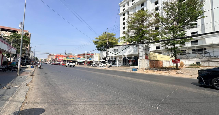 Land for rent at  street1986