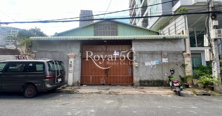 Warehouse For Rent- Boeng kengkang3