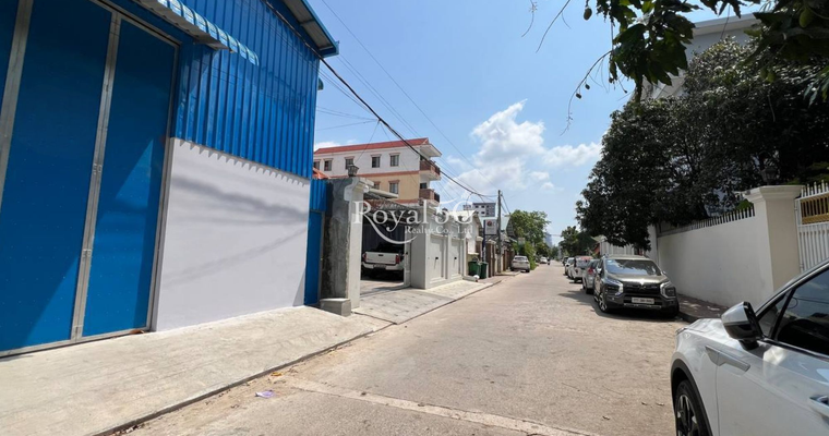 Warehouse for Rent at sensok