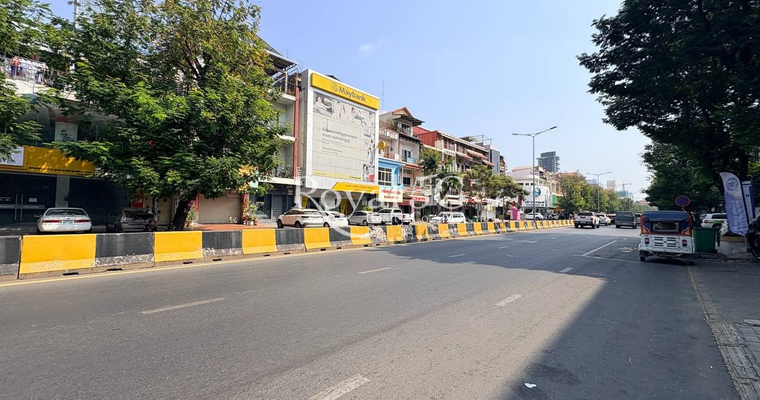 ហាងសម្រាប់ជួលផ្លូវកម្ពុជាក្រោម  ខណ្ឌទួលគោក ភ្នំពេញ