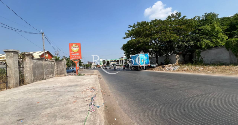 Land for rent at russey keo