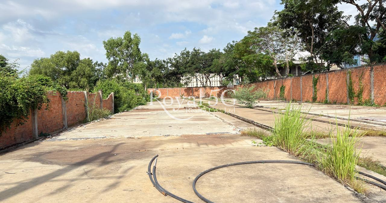 Land For Sale Sangkat Nirouth Khan Chbar Ampov