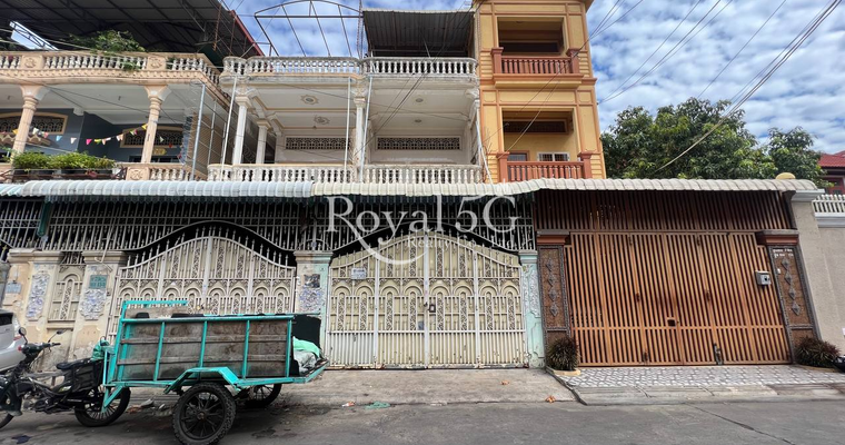 ផ្ទះសម្រាប់លក់ នៅផ្សារដេប៊ូ1