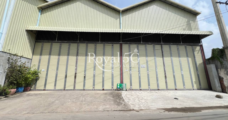 Warehouse for rent at chomka dong
