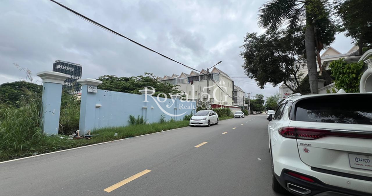 ដីសម្រាប់ជួល ភ្នំពេញថ្មី សែនសុខ