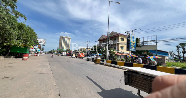 ដីសម្រាប់ជួលនៅ598