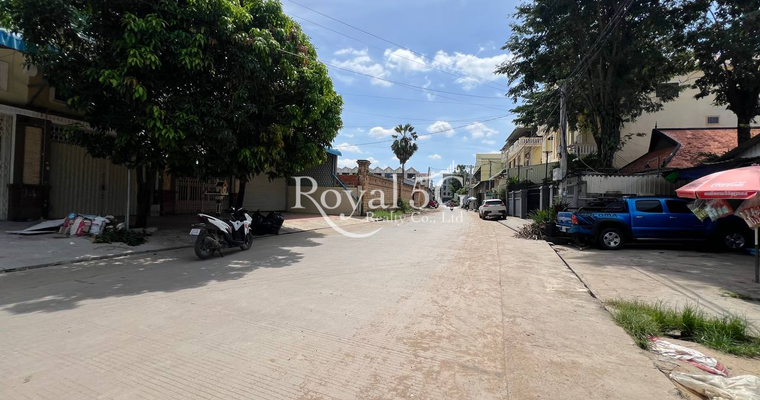 ផ្ទះសម្រាប់ លក់ទួលសង្កែ2 ឬស្សីកែវ