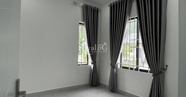 Villa For Sale Kompot Province