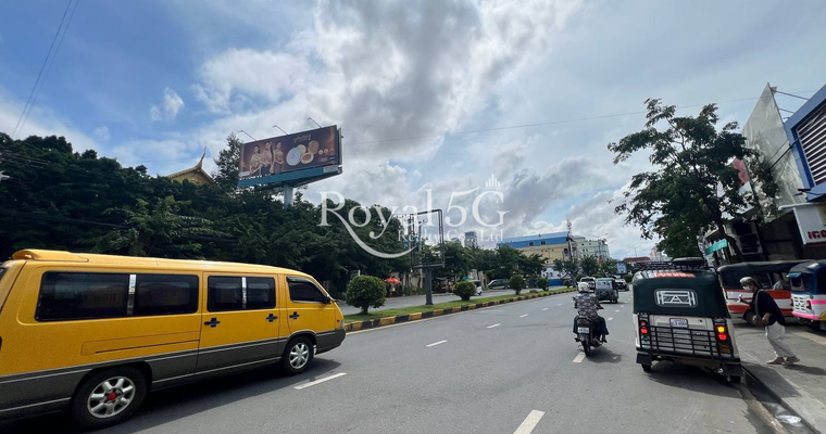 ឃ្លាំងសម្រាប់ជួល- ជ្រោយចង្វារ