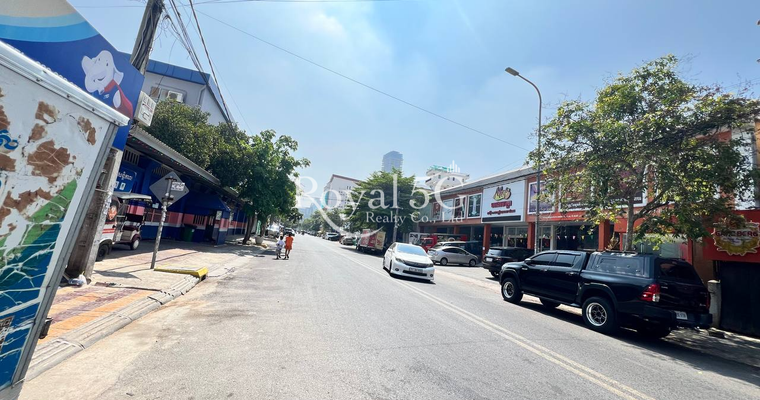 House For Rent- Boeng kengkang3