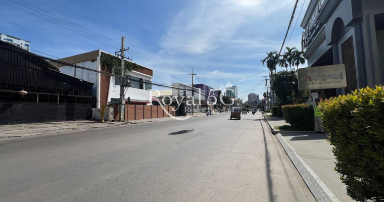 ឃ្លាំងសម្រាប់ជួលនៅសែនសុខ