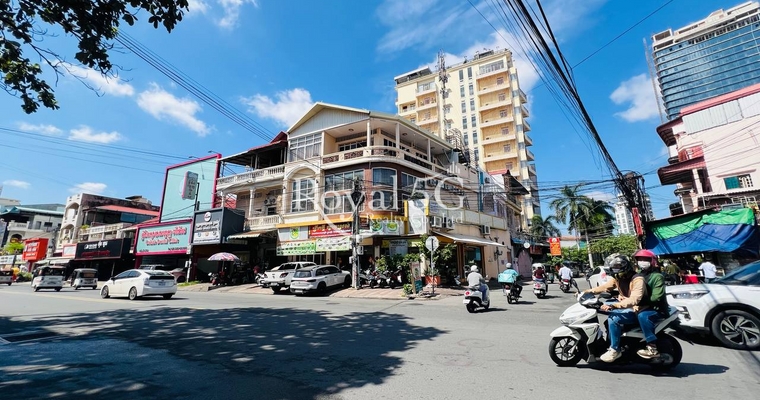 - House For sale/ sale