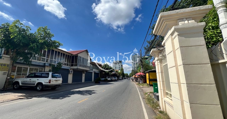 House For rent- Chroy Chongvar