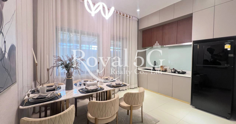Business house for rent on a main road, 50 meters wide. It takes 5 minutes from Aeon 3 Mall and 7 minutes from the new airport