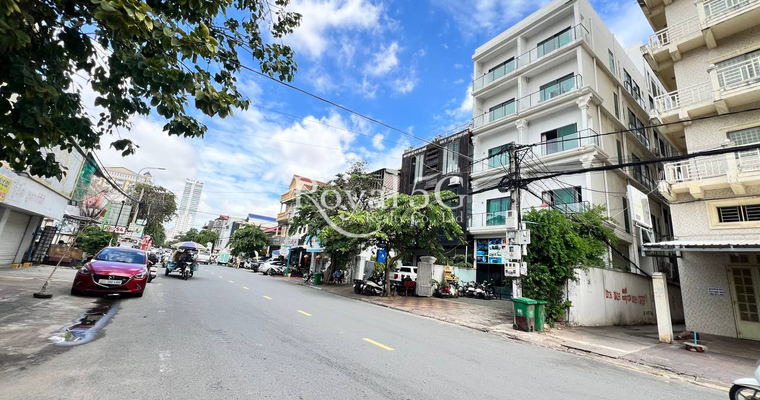 House For Rent- Boeng kengkang