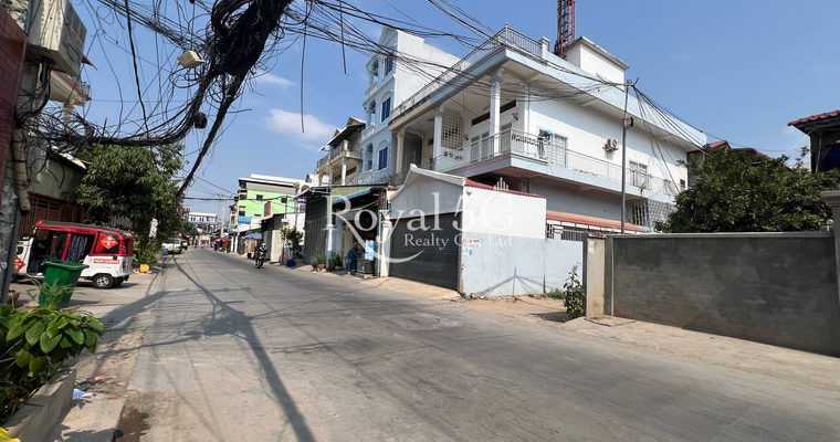 House for sale at boung tumpun