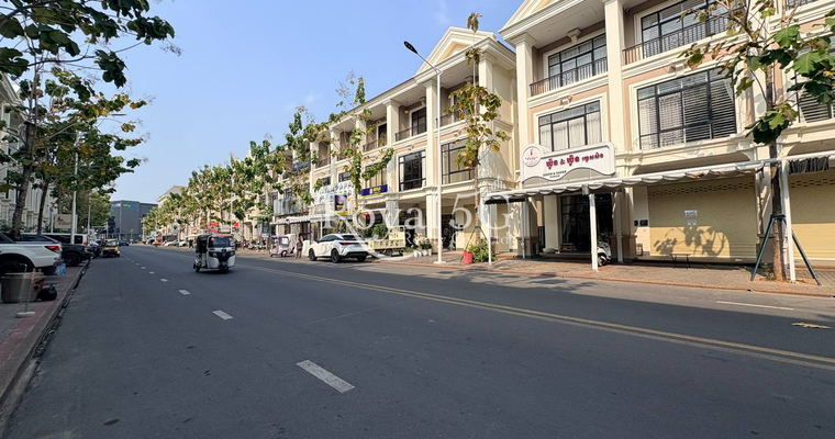 House For Rent - Borey Penghout Beongsnor