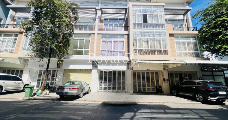 House For Sale - Peng houth beong snor