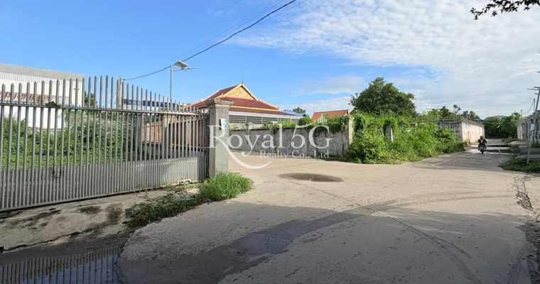 ដីជួល ក្រុងតាខ្មៅ
