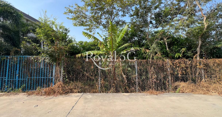 Land for sale​ prek tloeng