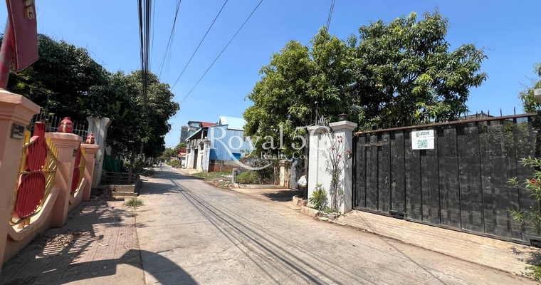 ផ្ទះសម្រាប់លក់- ជ្រោយចង្វារ