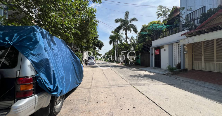 House for rent and sale street 1800