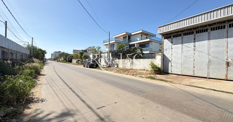 warehouse for rent Sangkat Khmounch , Khan Sensok