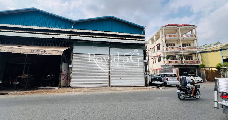 ឃ្លាំងសម្រាប់ ជួល