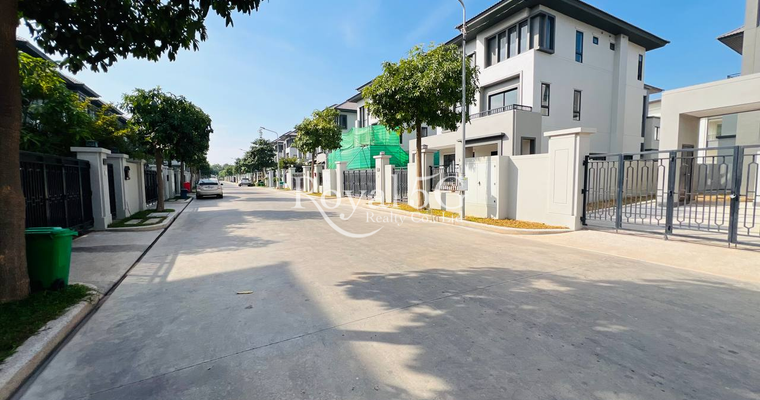 Villa For Sale and Rent Borey Chip Mong 6A