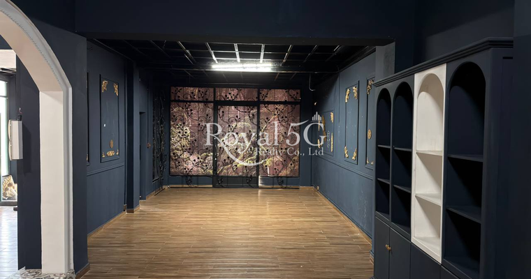 Commercial For Rent  Along Samdach Sothrearos Blvd