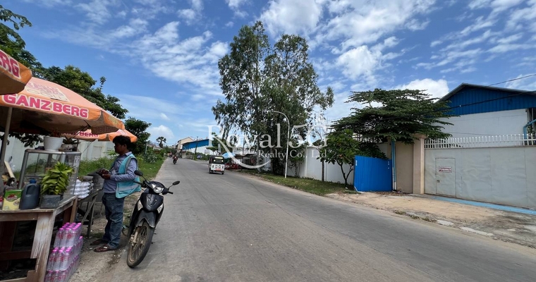 Land for sale chrang chomres 1  russey keo