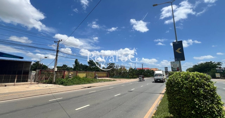 Warehouse For Rent- Chroy Chongvar