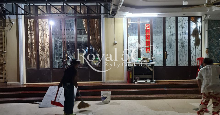 ផ្ទះអាជីវកម្មសម្រាប់ជួល - Shophouse For Rent
