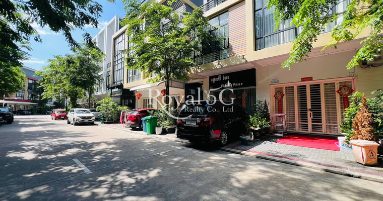 House For Sale Borey Peng Hout Boeung Snor