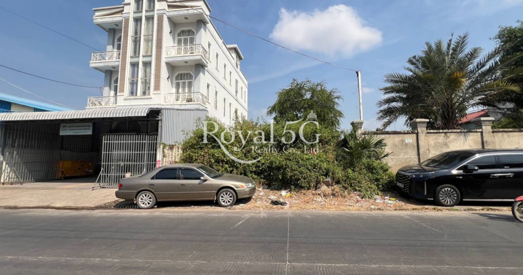 Land for rent for rent at phnom penh thmei