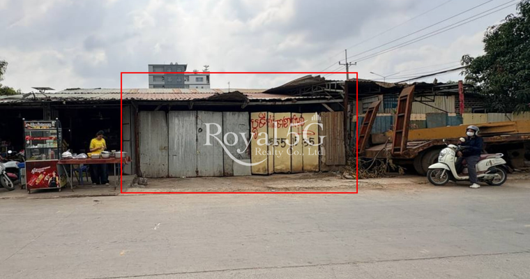 Warehouse for rent at 598