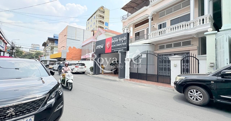 House For Sale Sangkat Toul Tumpoung2 Khan Chamkarmon