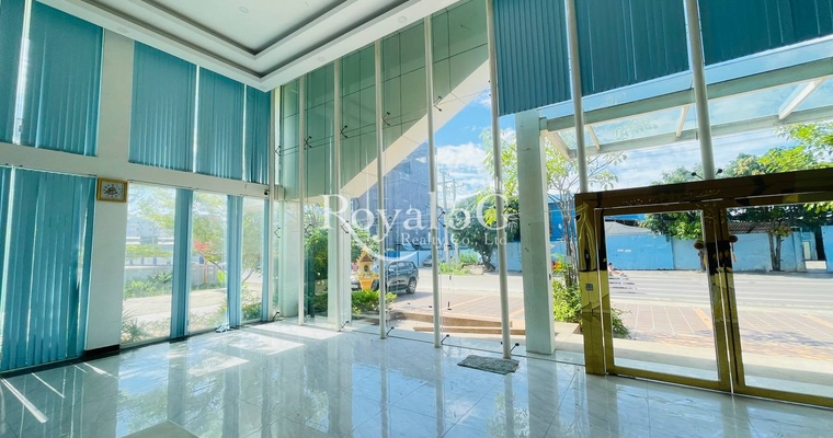 Commercial Land + Building For Rent - Phnom Penh Thmei