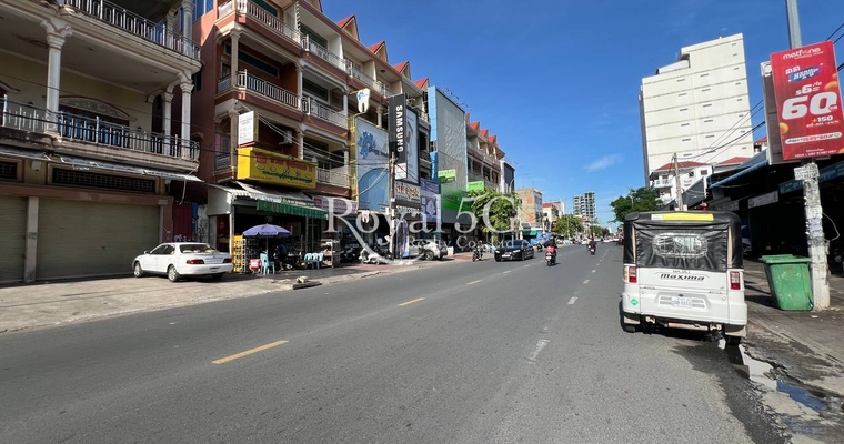 ផ្ទះសម្រាប់ជួល នៅផ្សារដេប៊ូ1