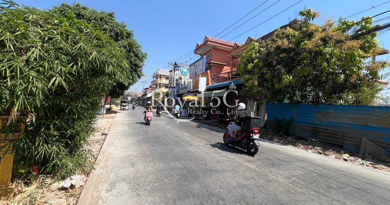 Land for rent street 77BT