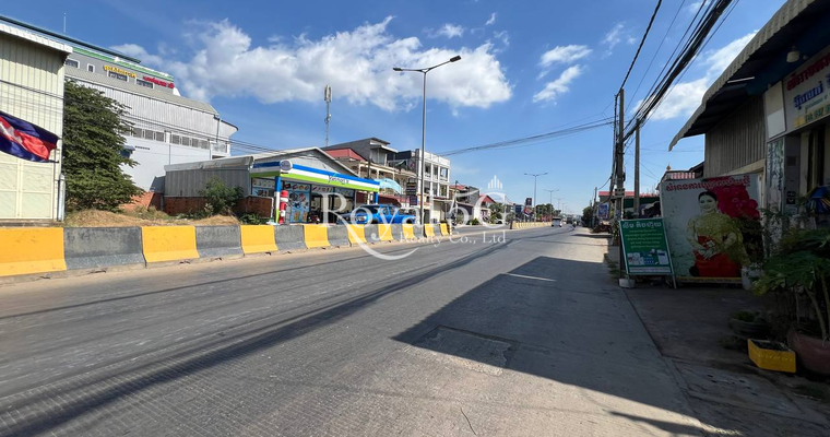 Warehouse for rent at Russey keo