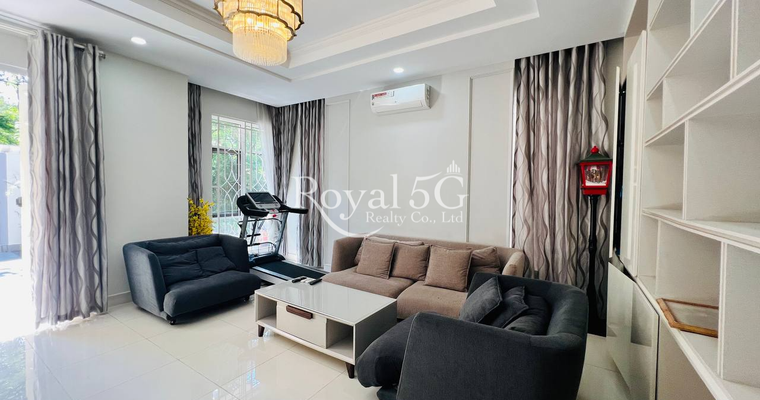 ចាសស្មីនវីឡាសម្រាប់ជួលលើផ្លូវធំ-បុរីប៉េងហួតបឹងស្នោរ